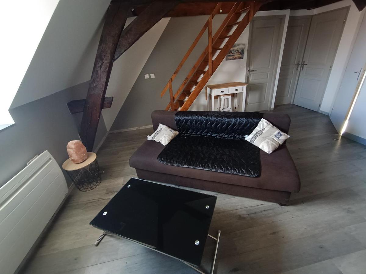Grand Appartement Chaleureux Mirebeau-sur-Beze Exterior photo